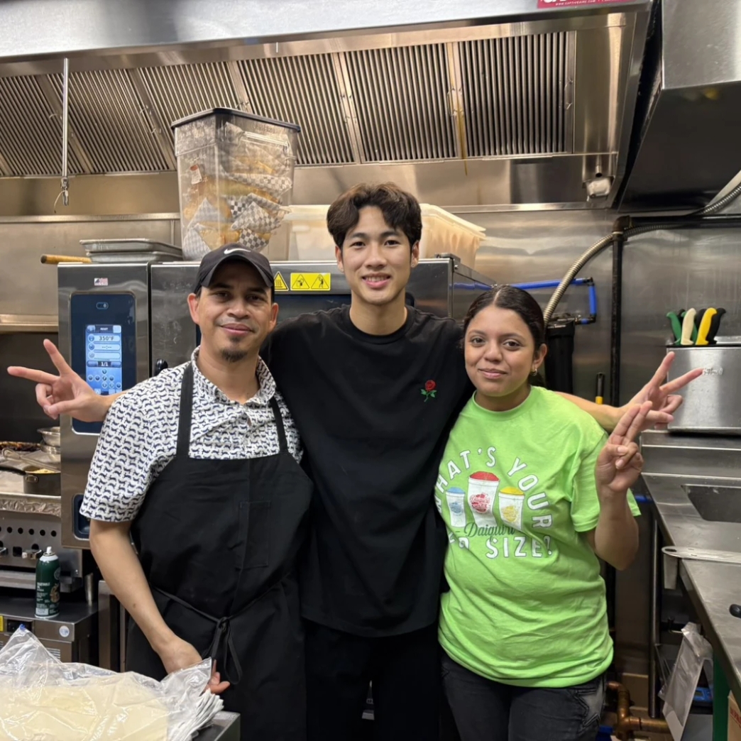 รีวิว Work & Travel งาน Restaurant Attendant ที่ Daiquiri Shack & Grill เมือง Gatlinburg รัฐ Tennessee | 2026 | Keewee
