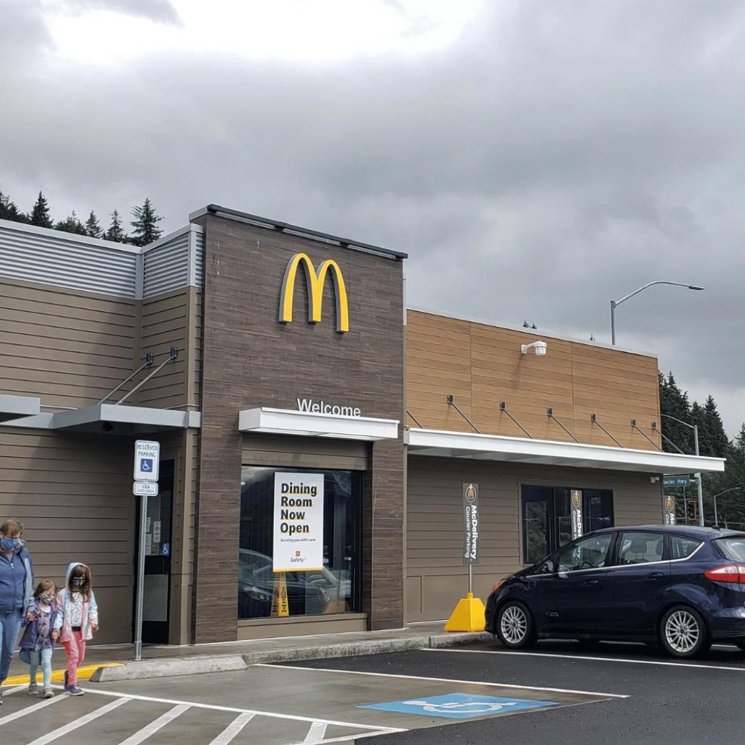 logo งาน McDonald's เมือง Kenai รัฐ Alaska