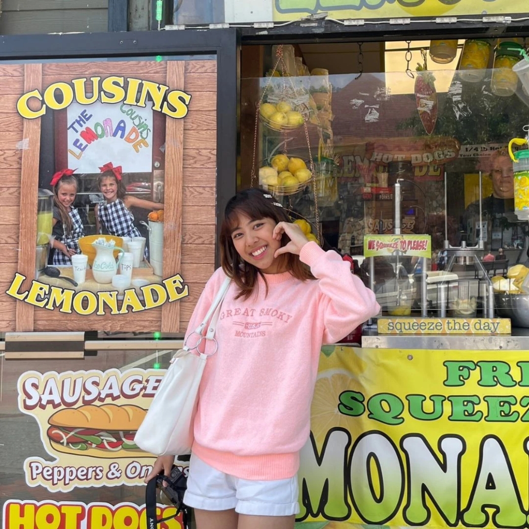 รีวิว review New Step Anakeesta Work and Travel wat 2023 Utility Tennessee 
ทิป ภาษา ร้านเล็กๆ งานเนี้ยบ ใส่ใจ เปิดร้าน รับออร์เดอร์ ทำฮอตดอก ทำความสะอาด เงิน ปิดร้าน