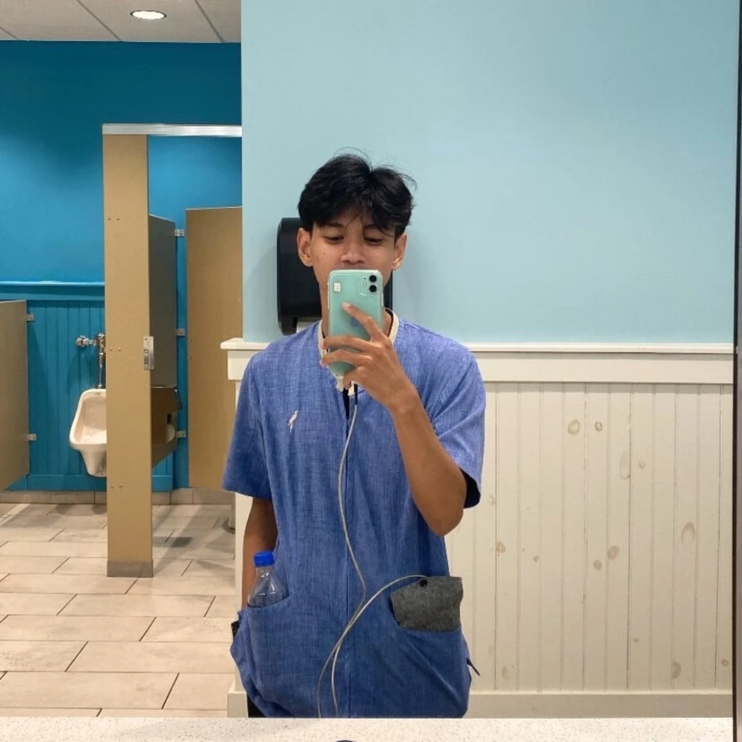 หน้าที่ Food Runner ตำแหน่ง เตรียม เตรียมของ เตรียมวัตถุดิบ เสิร์ฟ เทรนนิ่ง ทำความสะอาด รีวิว review New Step Camp Margaritaville RV Resort & Lodge Work and Travel Pigeon Forge Tennessee wat2024 Food Runner ทำงานต่างประเทศ แลกเปลี่ยนวัฒนธรรม ทำงานปิดเทอม ฝึกภาษา อังกฤษ