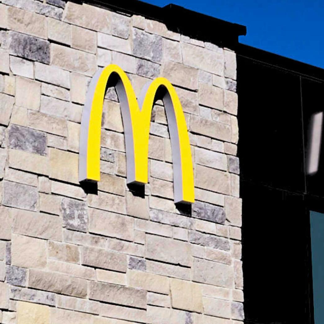 โลโก้ McDonald's เมือง Rio Grande รัฐ New Jersey