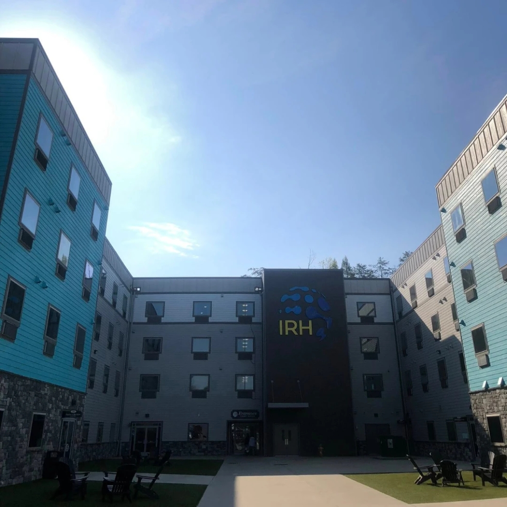 Housing🏡: 140$/week Island Services (The Island), Pigeon Forge, Tennessee