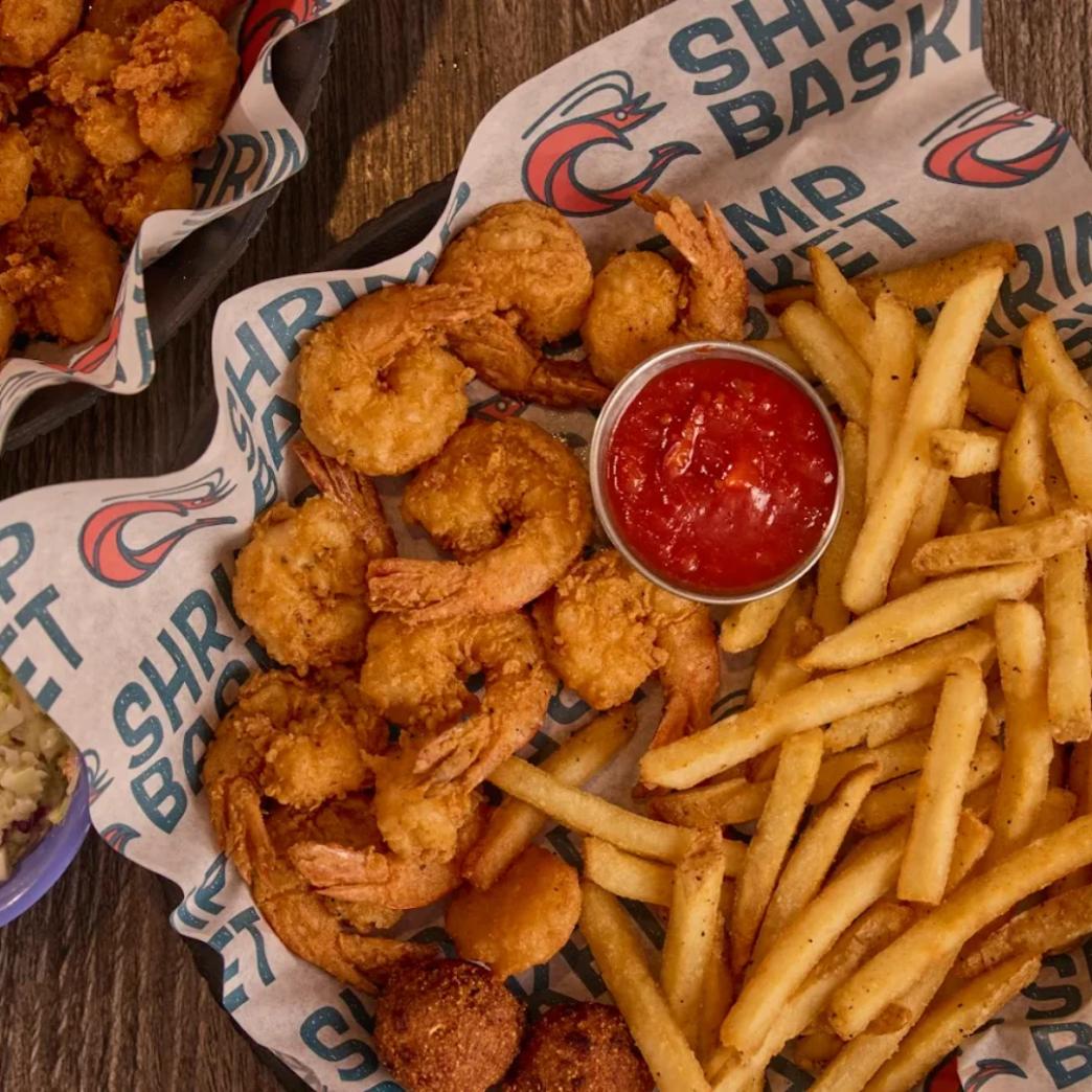 Logo Shrimp Basket เมือง Gulf Shores รัฐ Alabama