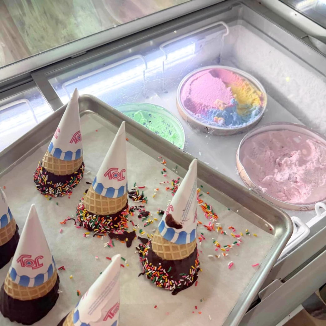 เพื่อนร่วมงาน เด็กมหาลัย ทำงาน เพื่อน review New Step McDonald's Work and Travel Destin Florida wat2024 Team Member ทำงานต่างประเทศ แลกเปลี่ยนวัฒนธรรม ทำงานปิดเทอม ฝึกภาษา อังกฤษ