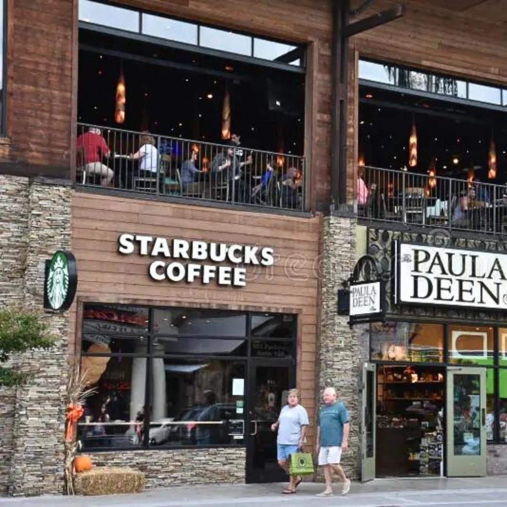 โลโก้งาน Starbucks เมือง Gatlinburg รัฐ Tennessee