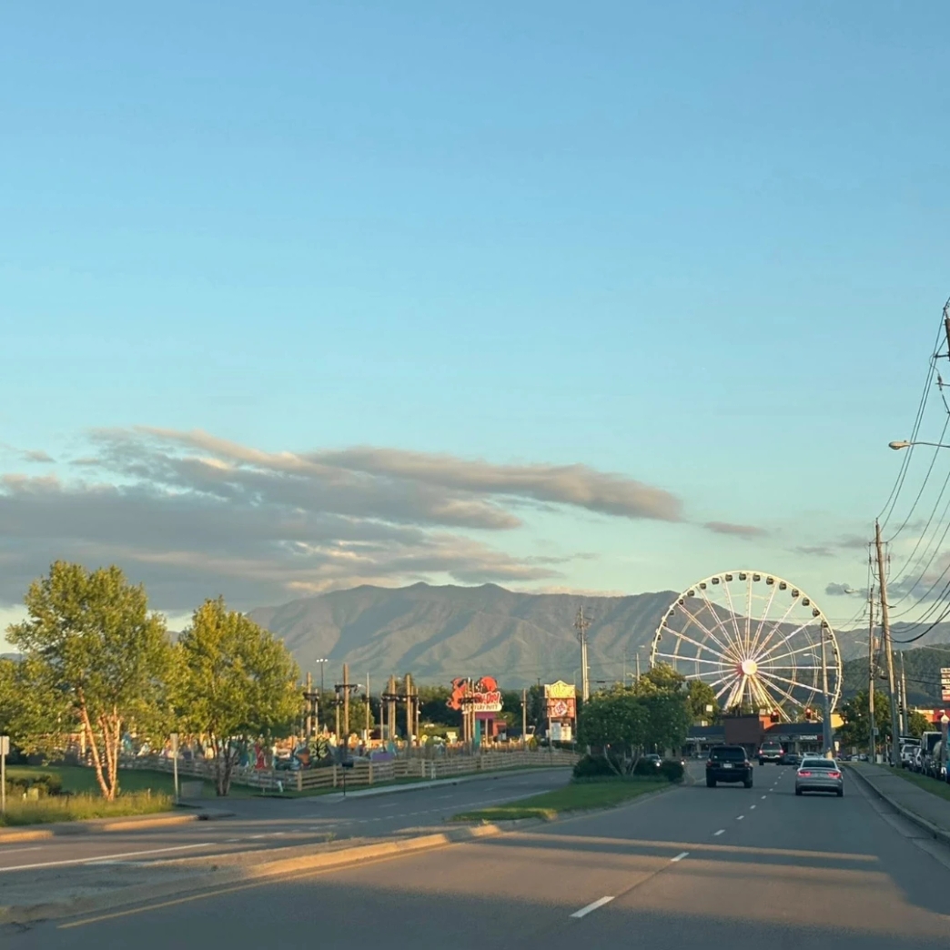 การเดินทาง 🚌 Lost Mine Mountain Coaster & Mini Golf