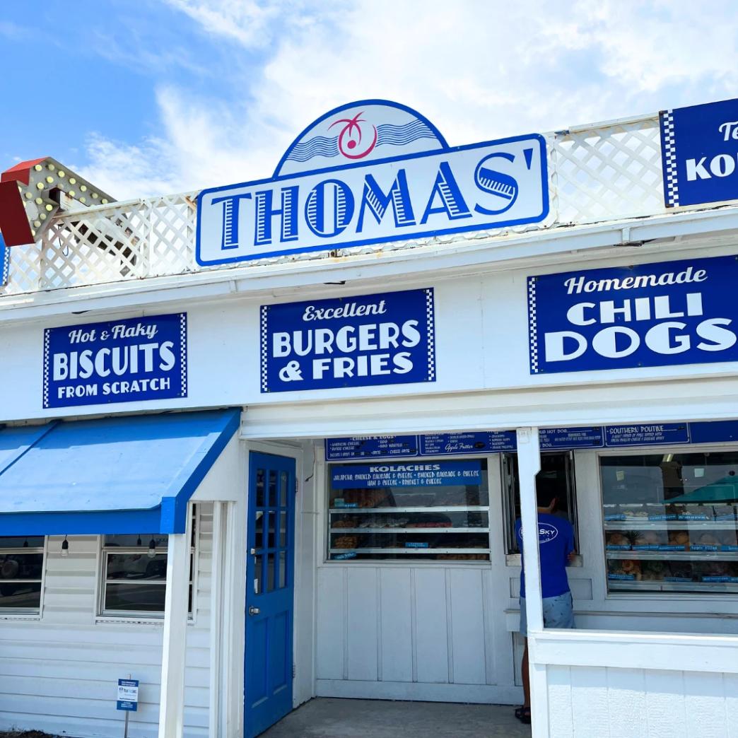 โลโก้ Thomas Donut and Snack Shop new step work and travel