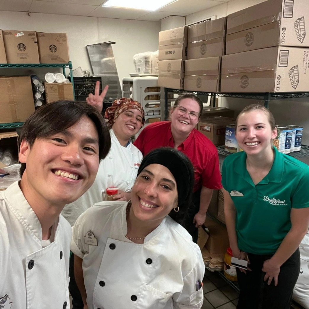 เพื่อนร่วมงาน