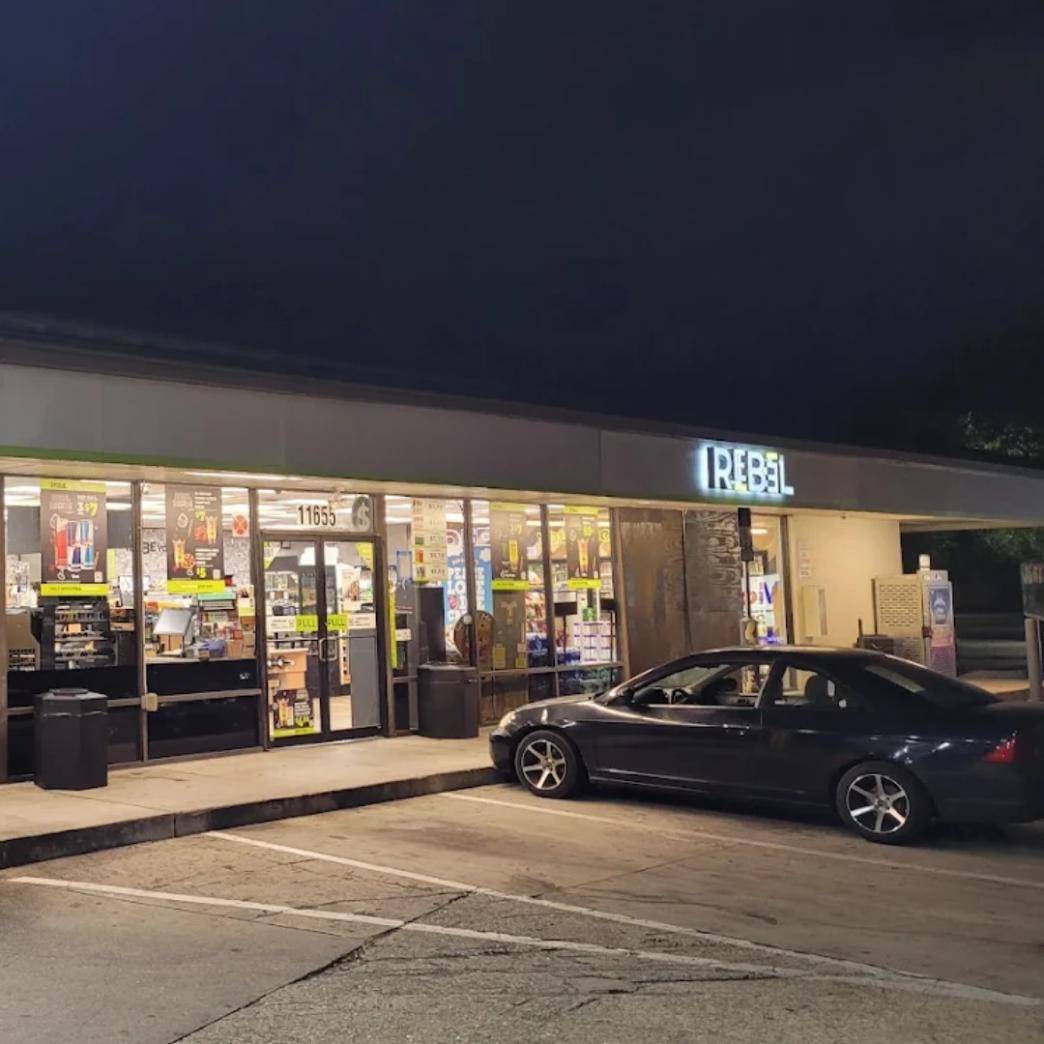 Logo Work and Travel งาน Rebel Convenience Stores เมือง Naples รัฐ Florida