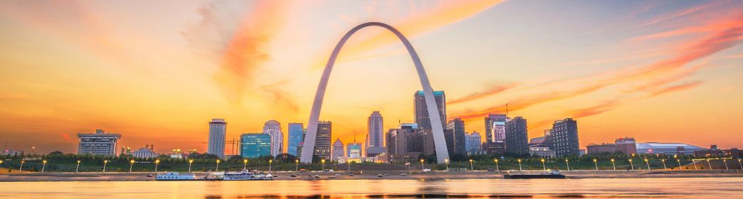 Missouri work and travel ไป รัฐ ไหน อเมริกา เมือง ภูเขา show boat สวนสนุก silver dollar city Branson ฝึกงาน ทำงาน ต่างประเทศ เที่ยว อเมริกา USA โครงการแลกเปลี่ยน วัฒนธรรม newstep new step