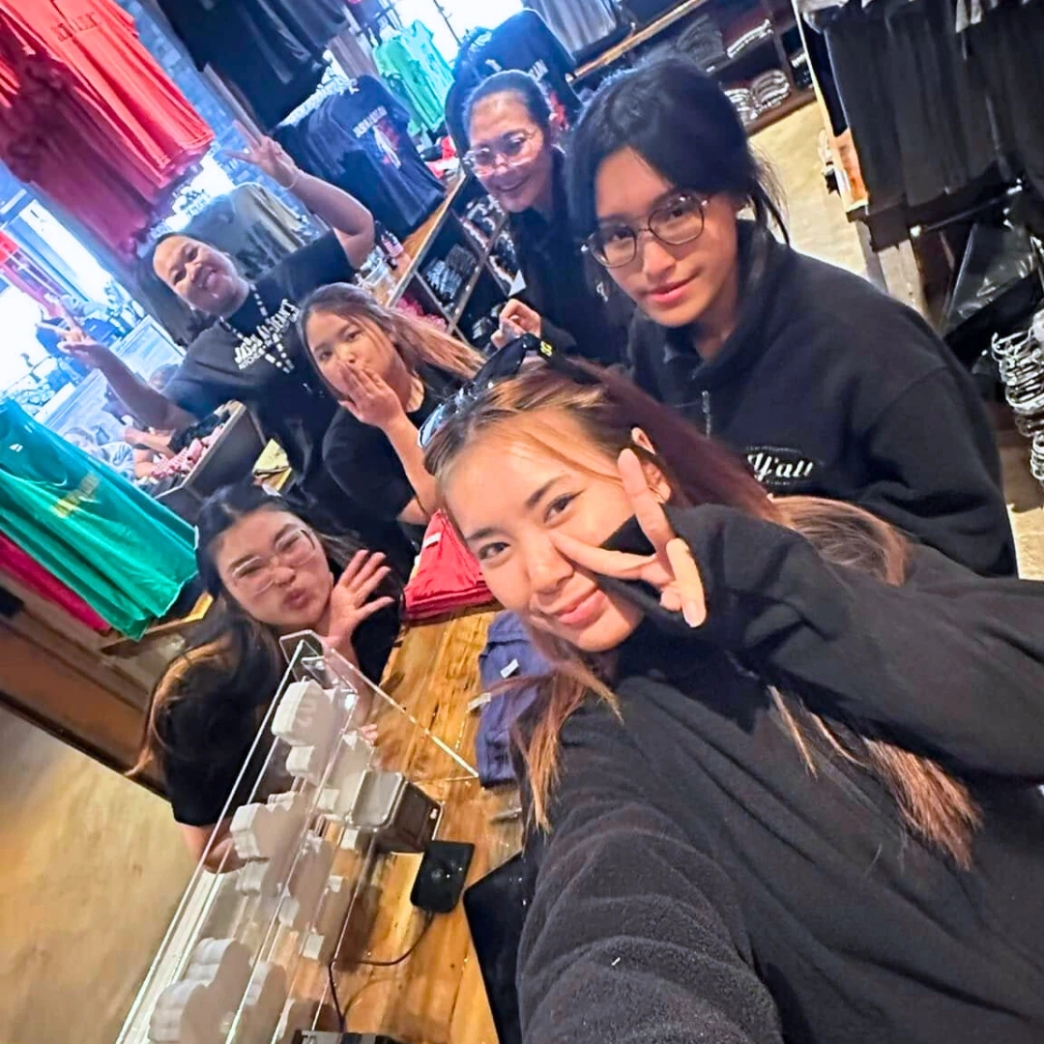 เพื่อนร่วมงาน J1 ที่ Jason Aldean's