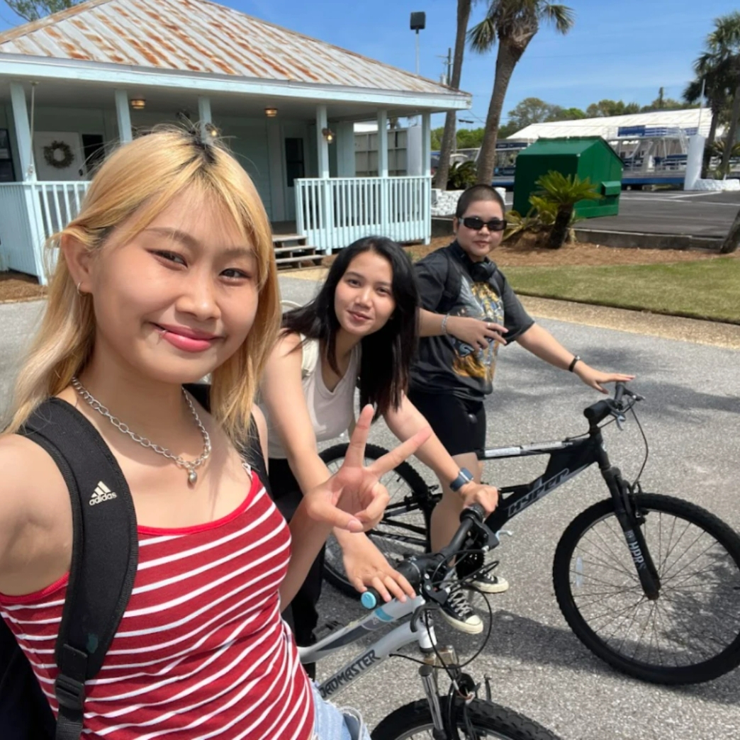 การเดินทาง จักรยาน รีวิว review New Step McDonald's Work and Travel Destin Florida wat2024 Team Member ทำงานต่างประเทศ แลกเปลี่ยนวัฒนธรรม ทำงานปิดเทอม ฝึกภาษา อังกฤษ
