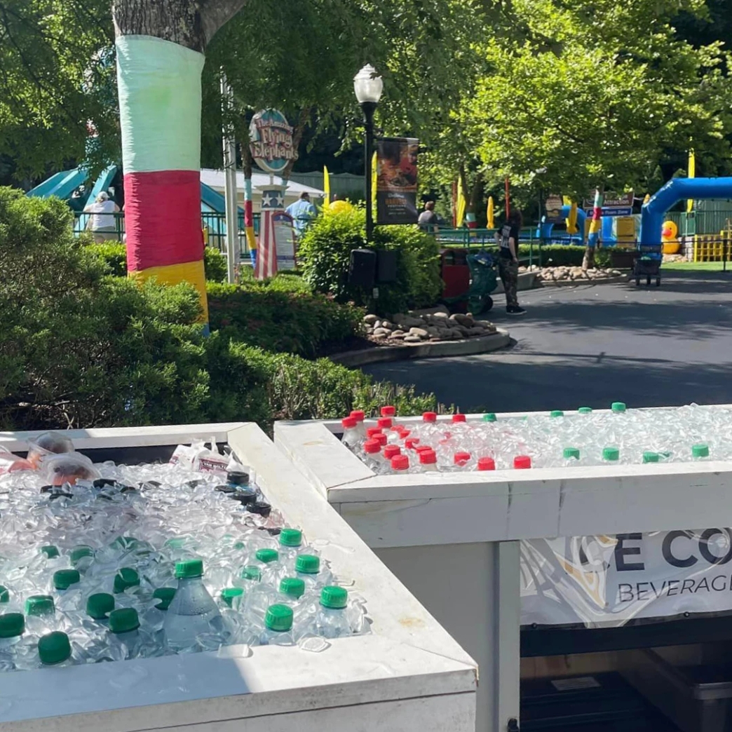 งาน ทำงาน ร้าน ร้านค้า ระบบ เมเน review New Step Dollywood Work and Travel Pigeon Forge Tennessee wat2024 Team Member ทำงานต่างประเทศ แลกเปลี่ยนวัฒนธรรม ทำงานปิดเทอม ฝึกภาษา อังกฤษ