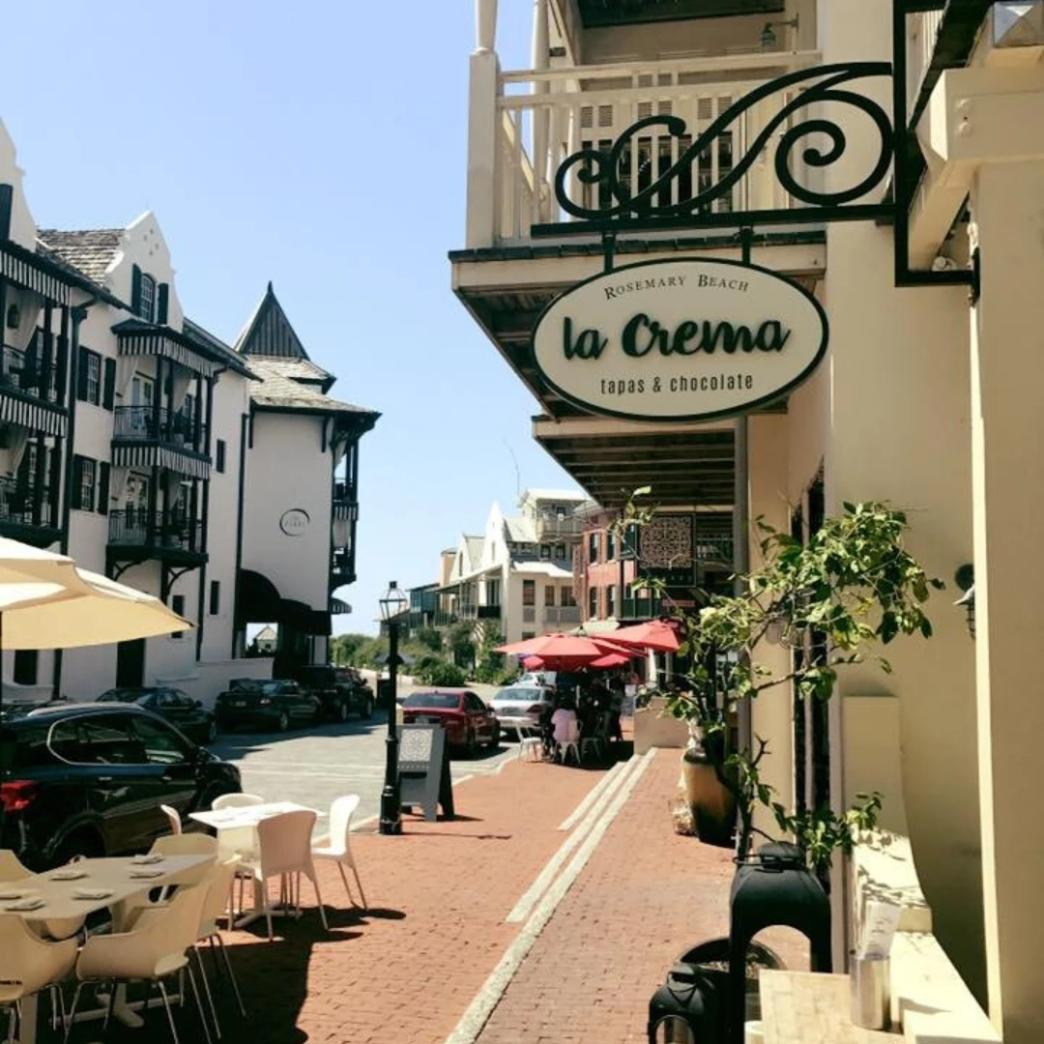 Logo La Crema Tapas & Chocolate เมือง Rosemary Beach รัฐ Florida
