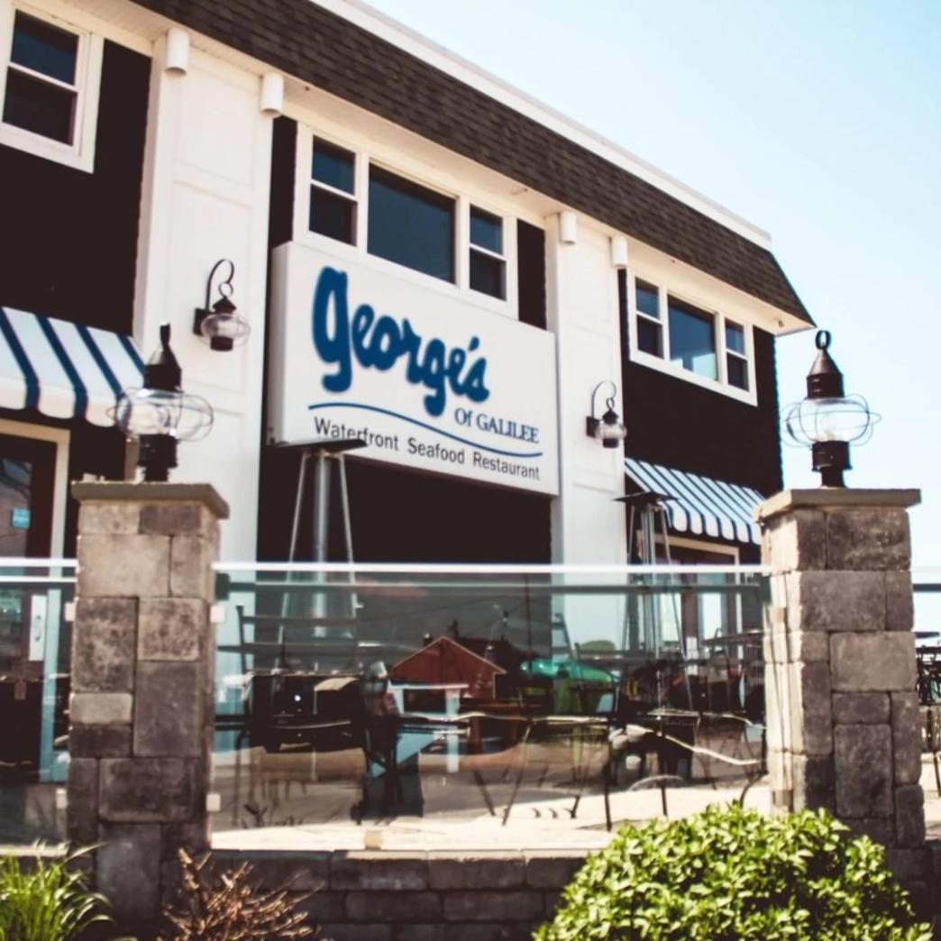 Logo George's of Galilee เมือง Narragansett รัฐ Rhode Island